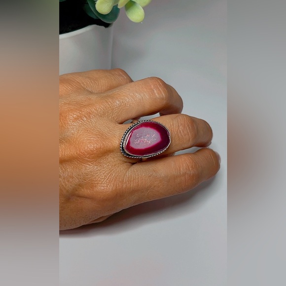 925 Sterling Silver Plated Pink gem women’s ring. SIZE 10 - Picture 12 of 17
